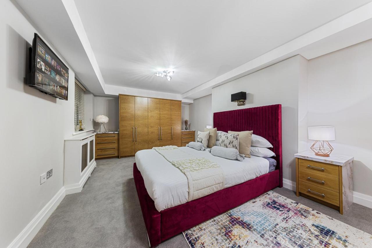 Apartmán Ultra Massive House By Hyde Park Londýn Exteriér fotografie