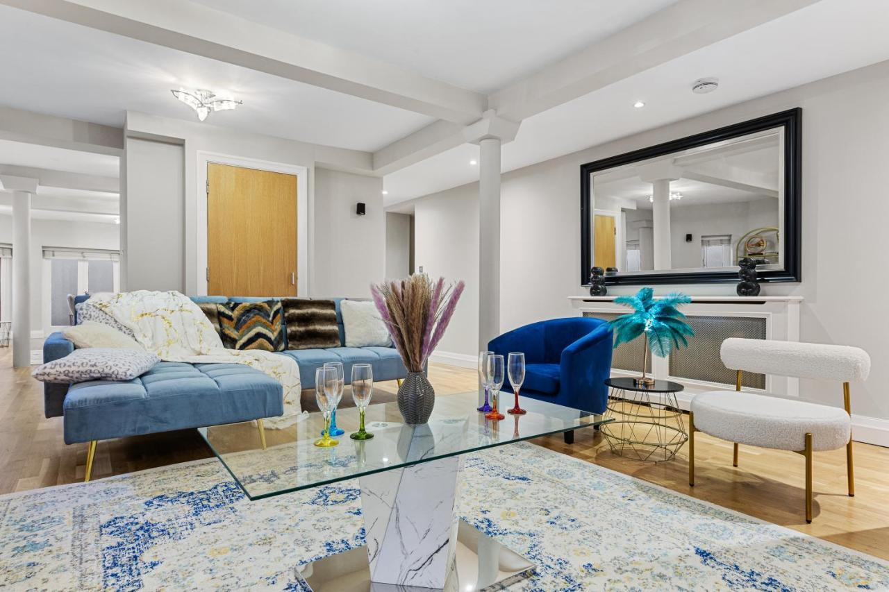 Apartmán Ultra Massive House By Hyde Park Londýn Exteriér fotografie